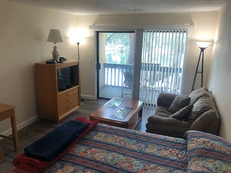 300 Yacht Club Dr #11-A — Photo 5
