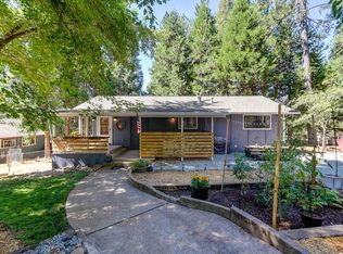 27514 Cedar Ct, Pioneer, CA