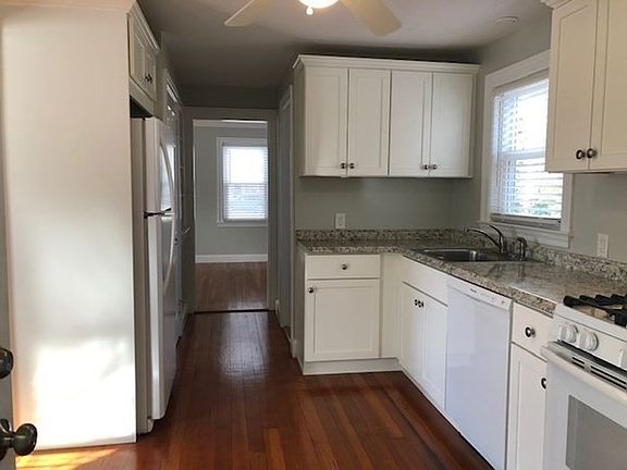 3rd image of 164 Summer St #1