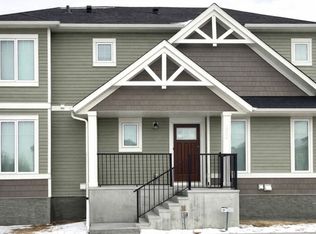 7451 Falconridge Blvd NE #1004, Calgary, AB T3J 0Z8