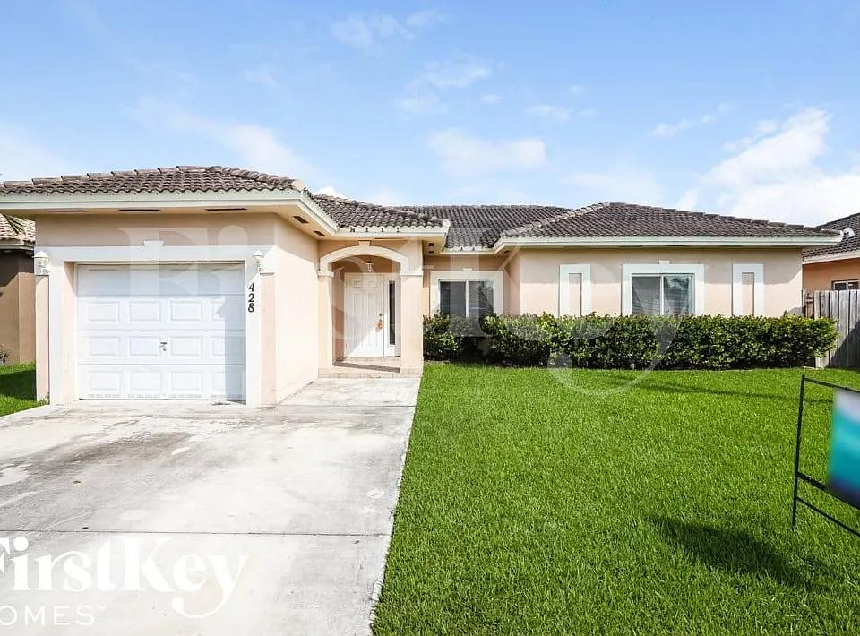 428 SE 12th Ter