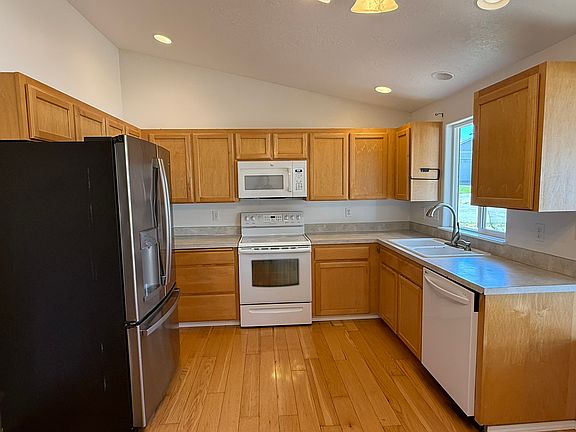 4th image of 5742 Valleywood Loop SE