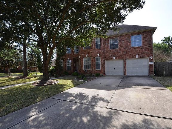 3rd image of 24807 Bent Hollow Ln