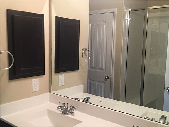 3rd image of 2880 Donnell Dr Unit 1101