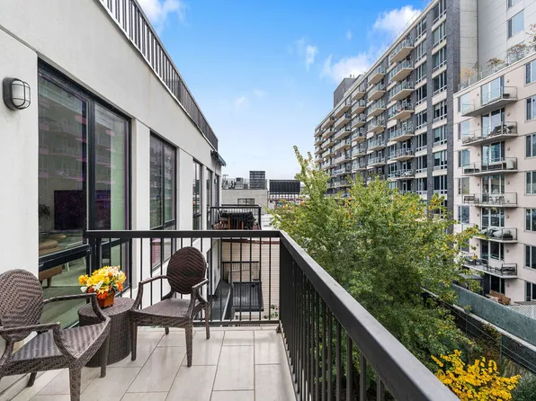 5-18 51st Avenue image 9 of 23