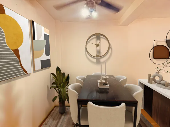 142-05 Roosevelt Avenue image 3 of 11