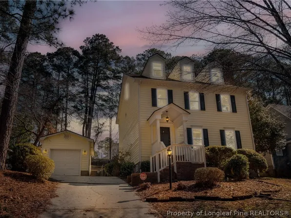 864 Hilton Dr, Fayetteville, NC 28311