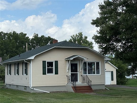 4th image of 109 2nd Avenue