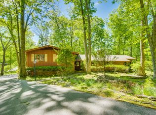 4502 Mitchell Rd, Kingsport, TN 37664