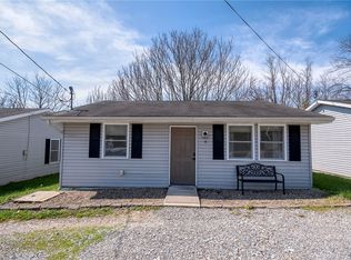 249 Washington Rd #4, Waynesburg, PA 15370