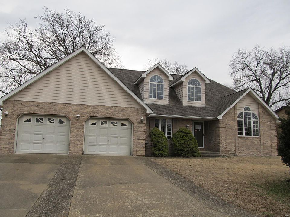 1st image of 182 Sandy Shore Dr