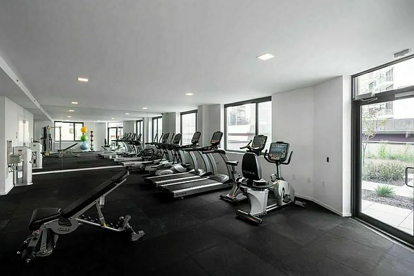 Rented by Modern Spaces | media 30