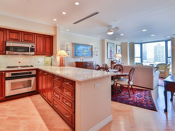 2nd image of 500 W Harbor Dr Unit 1307