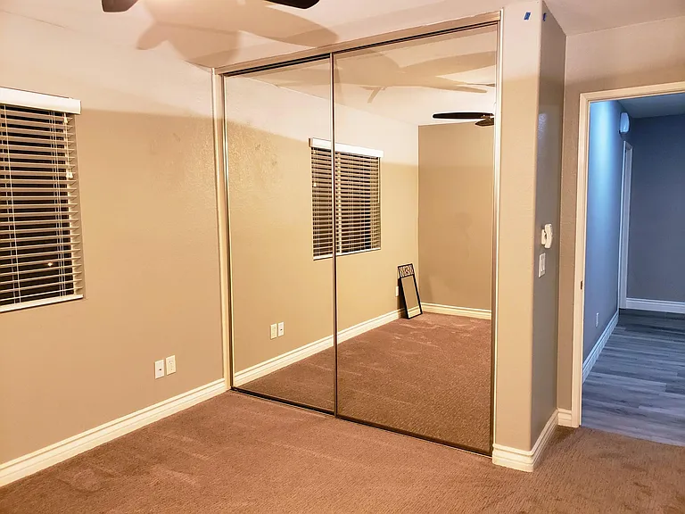 Upstairs Bedroom #2