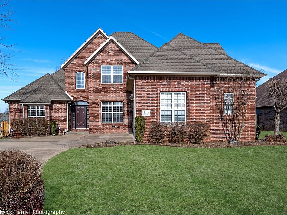 1st image of 6111 Valley Forge Dr