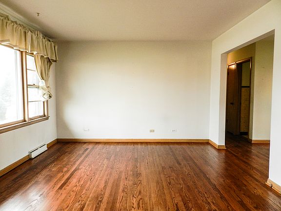 4th image of 318 N Lind Ave