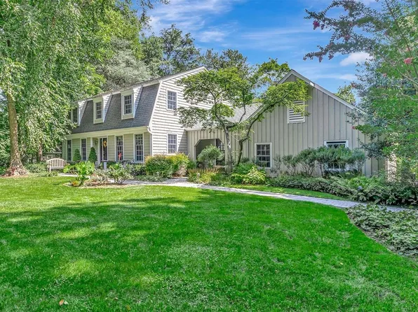 42 James Neck, Nissequogue, NY 11780
