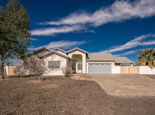 7165 W Mars Dr, Golden Valley, AZ 86413