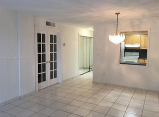 1085 W 68th St APT 102, Hialeah, FL 33014