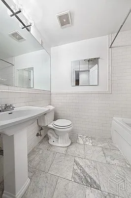 Rented by Halstead Real Estate | media 19