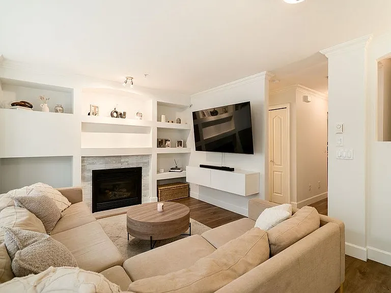 19141 124th Ave #41 — Photo 31