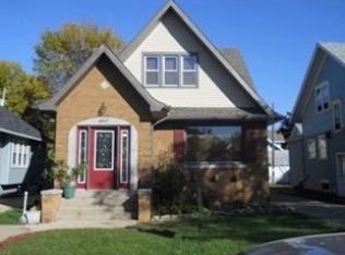 6917 18th Ave, Kenosha, WI 53143