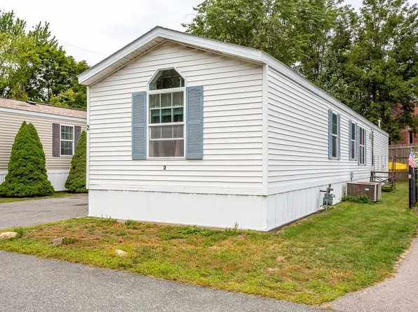 27 Smith St #2, Norton, MA 02766