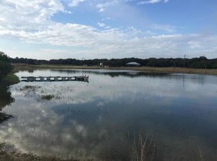 1810 Lone Star Rd, Rockport, TX 78382