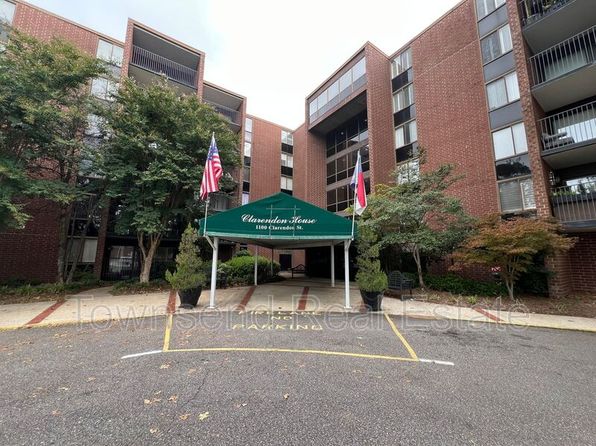 1100 Clarendon St APT 102