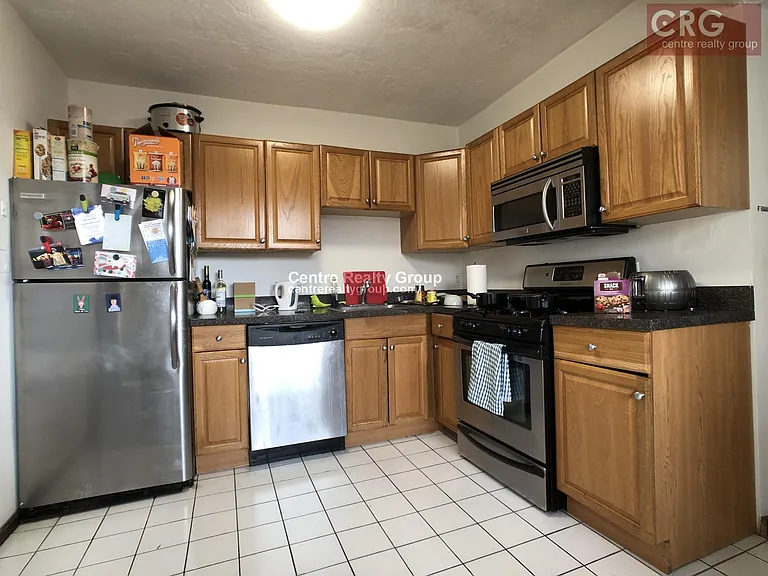 89 Sheridan St #1 — Photo 3