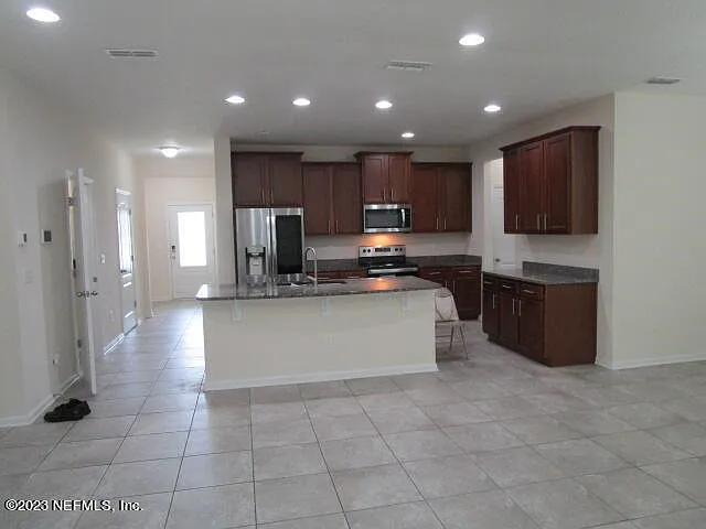 742 Northside Dr S — Photo 13
