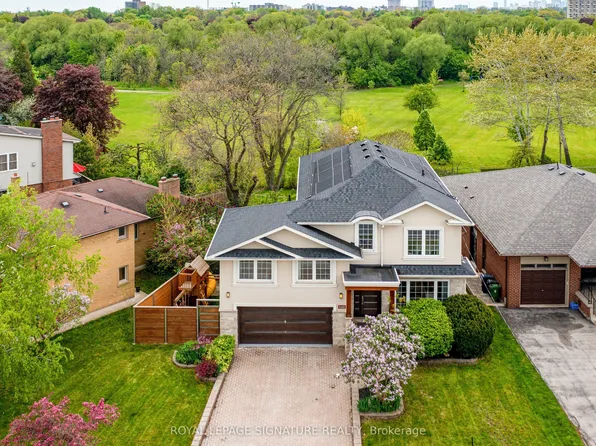 130 Saturn Rd, Toronto, ON M9C 2S6