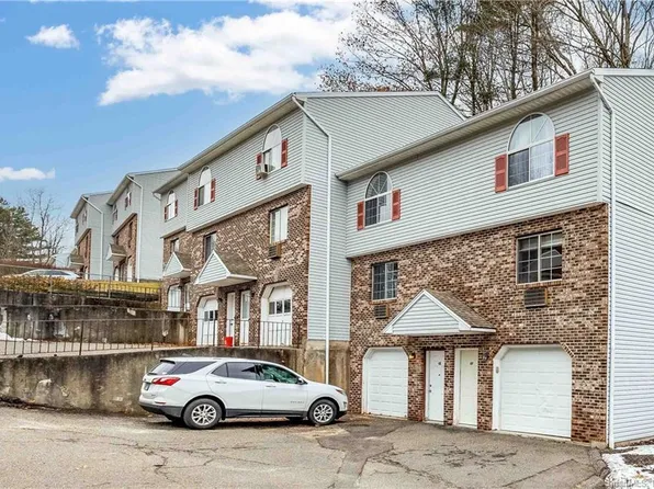 197 Pine Hill Road #4F, Thomaston, CT 06787