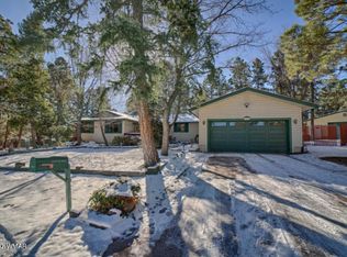 2410 Pine Cir, Lakeside, AZ 85929