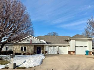 1401 N Ranch Rd, McPherson, KS 67460