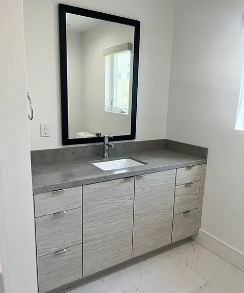 1946 Overland Ave #203 — Photo 8