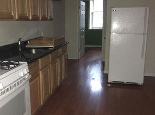 928 S 49th St, Philadelphia, PA 19143