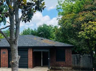 227 San Angelo St #B, Fort Worth, TX 76126