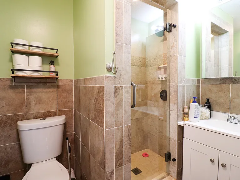 63 Home Ave — Photo 11