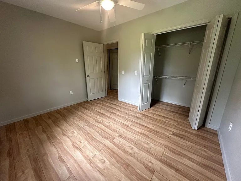 27 Liberty St #REAR HOUSE — Photo 10