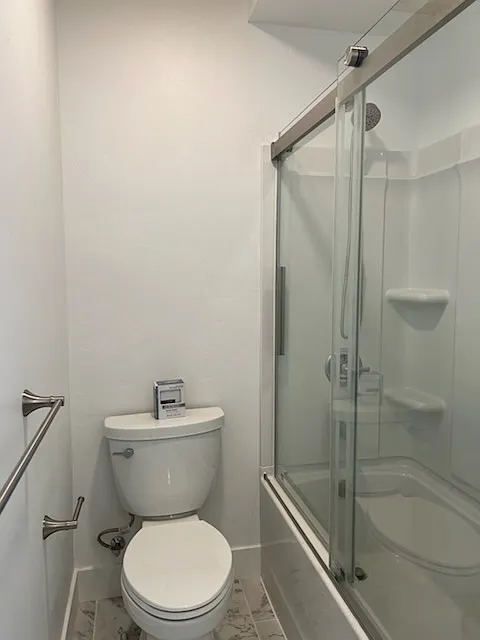 Studio, 600 sqft, $2,400 — Photo 4