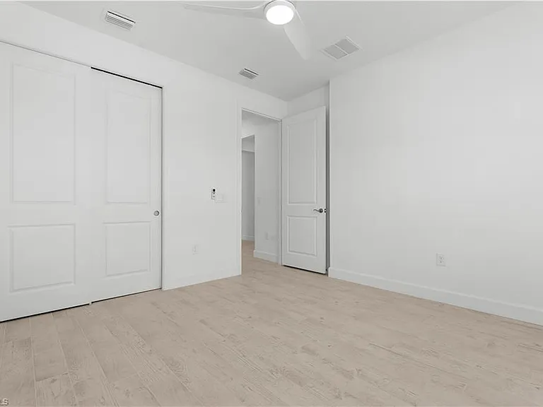 2104 Freemont Way NE — Photo 13