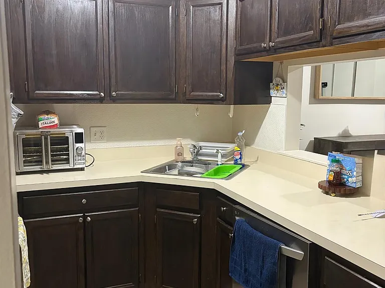 4403 Aberdeen Dr — Photo 5