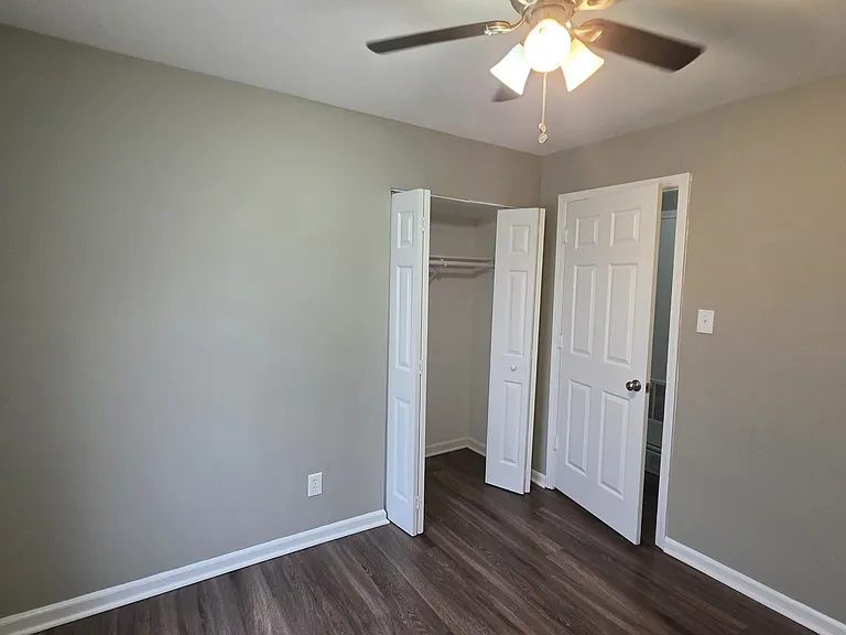 862 Western Park Dr — Photo 8