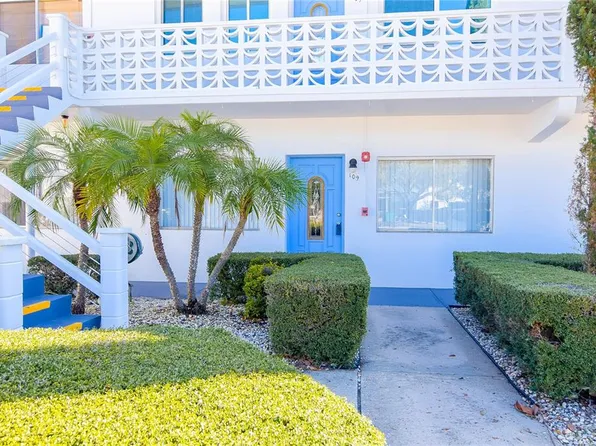 8325 112th St APT 109, Seminole, FL 33772