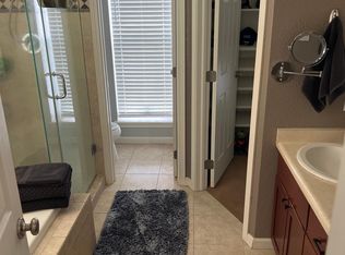 916 Duke Dr, Alamosa, CO 81101