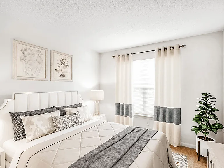 King's Ridge Apartments — Photo 10