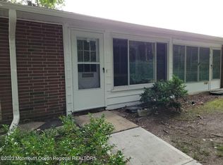 708A Plymouth Dr, Lakewood, NJ 08701