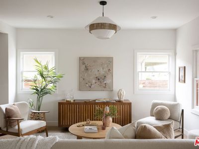 3480 2nd Ave, Los Angeles, CA, 90018