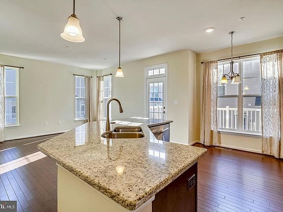 4th image of 6163 Margarita Way